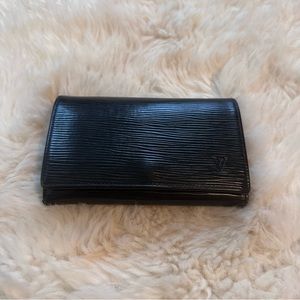LOUIS VUITTON Epi Porte Tresor Monnaie Wallet